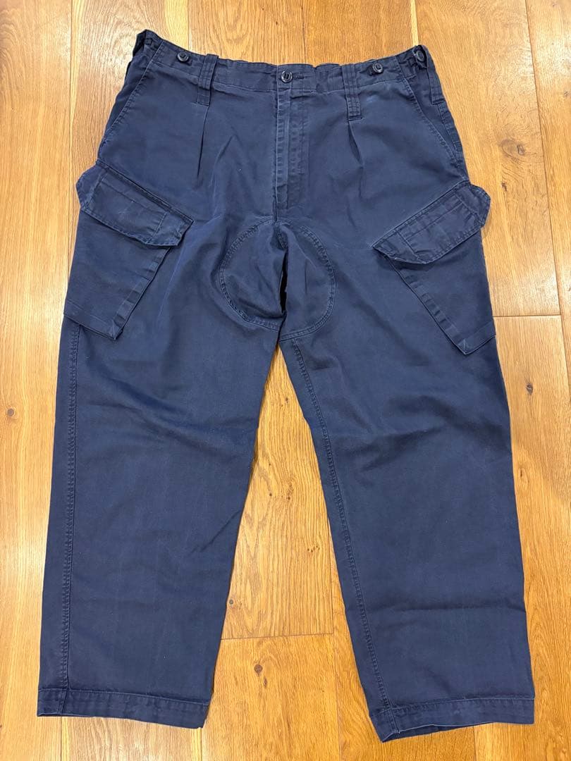 値下げ中！イギリス軍 ロイヤルネイビー ジャケット&スラントカーゴ 上下セット