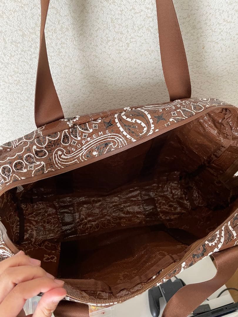 【わをん】Supreme バンダナ柄 ボストンバッグ