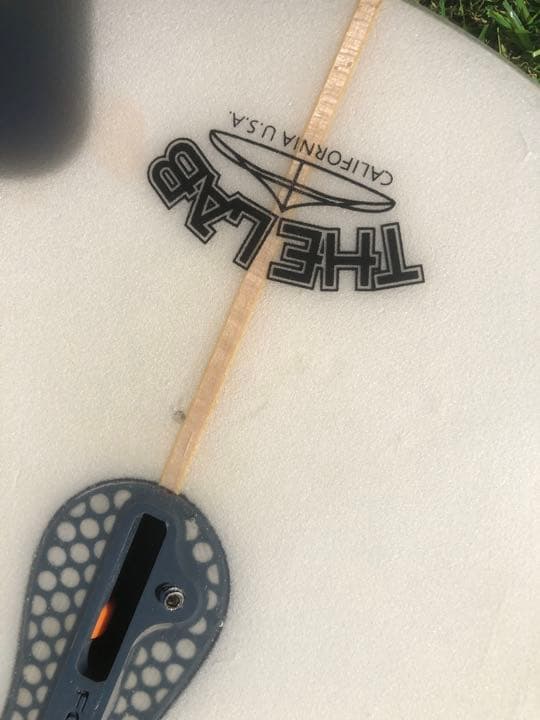 【‼️超大幅値下げ‼️】フィン付き！小波最強！ネックベアード!! 5'7