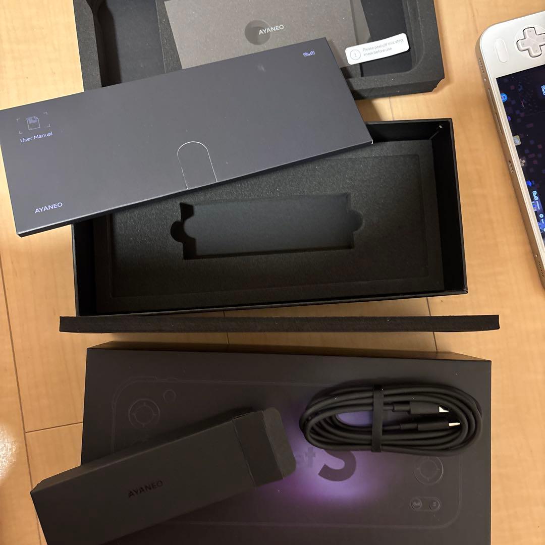 AYANEO Pocket S 1440P　12GB 128GB