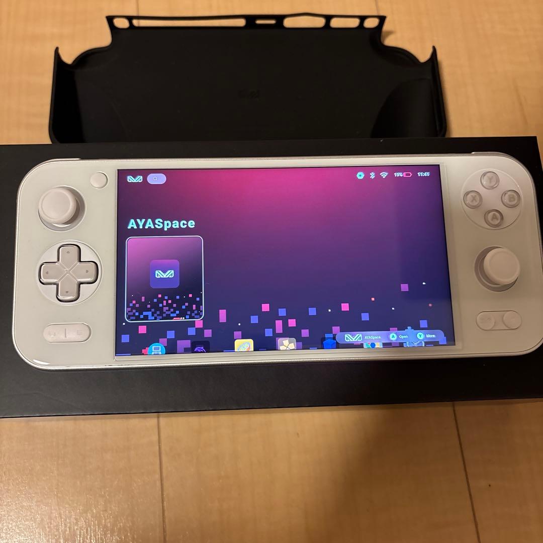 AYANEO Pocket S 1440P　12GB 128GB