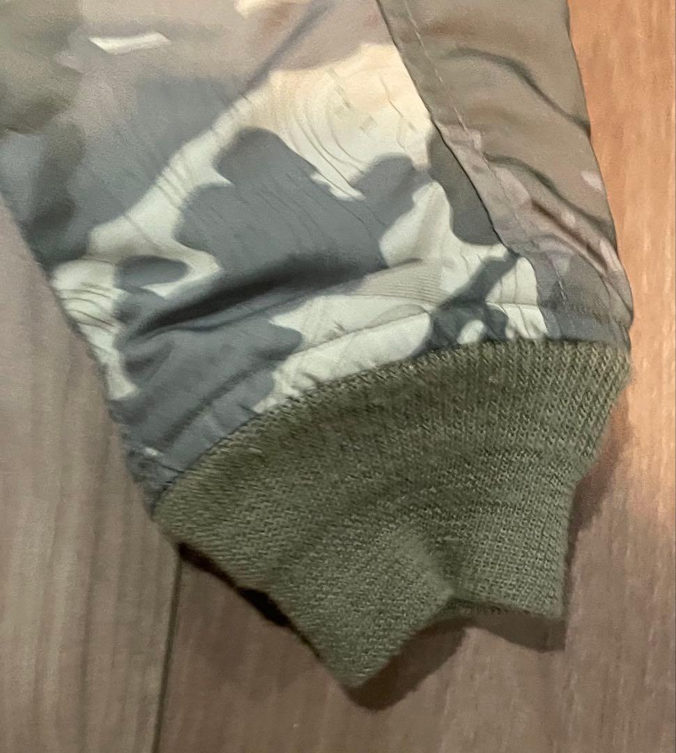 アヴィレックス迷彩 MA-1ジャケット FITY