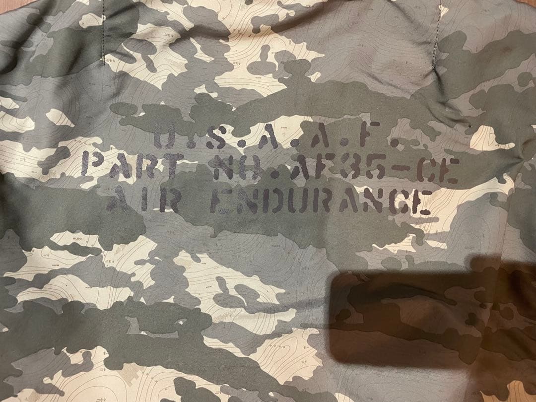 アヴィレックス迷彩 MA-1ジャケット FITY