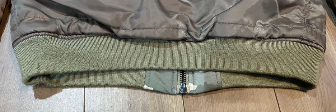 アヴィレックス迷彩 MA-1ジャケット FITY