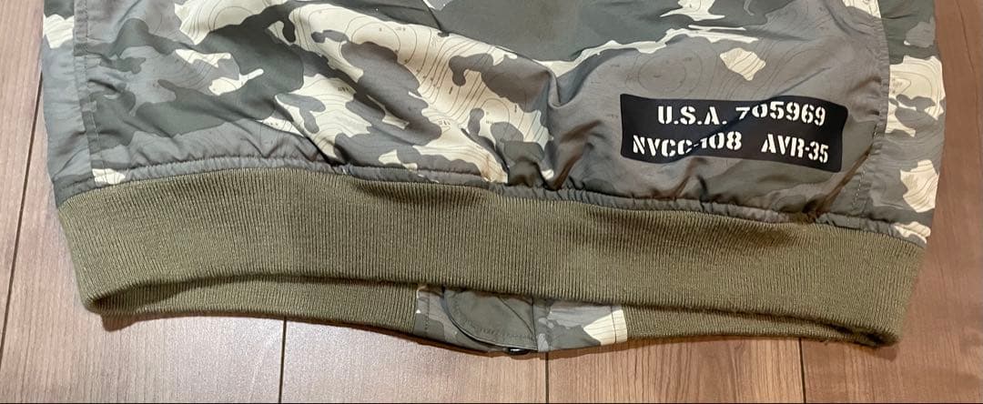 アヴィレックス迷彩 MA-1ジャケット FITY