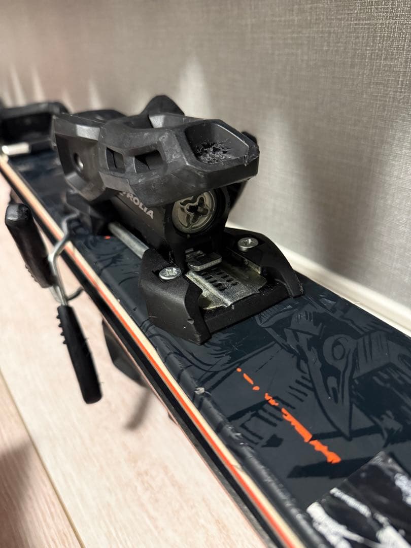 Atomic punx164 Tyroliaビンディング付き