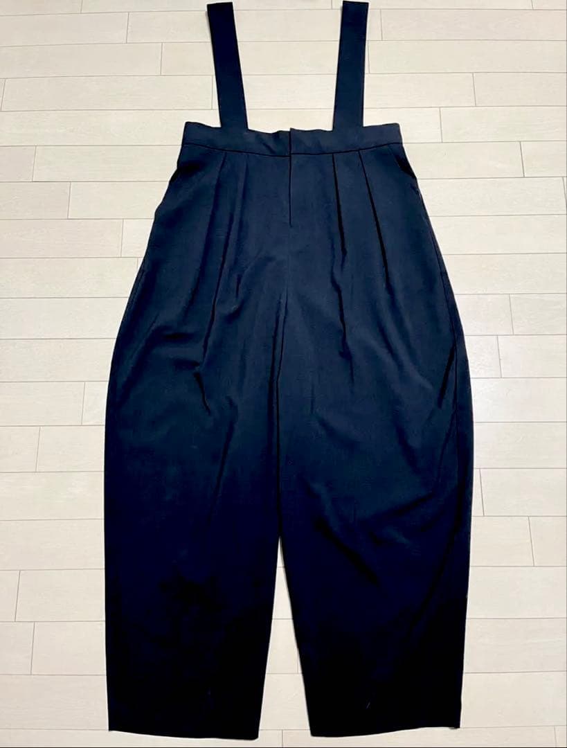 【美品】I am I in fact... BON BON タックつりパンツ