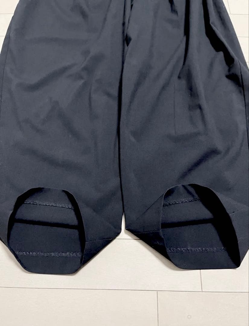 【美品】I am I in fact... BON BON タックつりパンツ