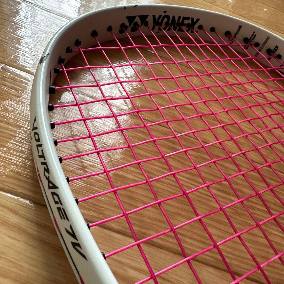 美品　ヨネックス　ボルトレイジ７Ｖステア