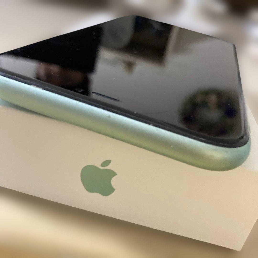 Apple iPhone 11 ミントグリーン 本体　SIMフリー