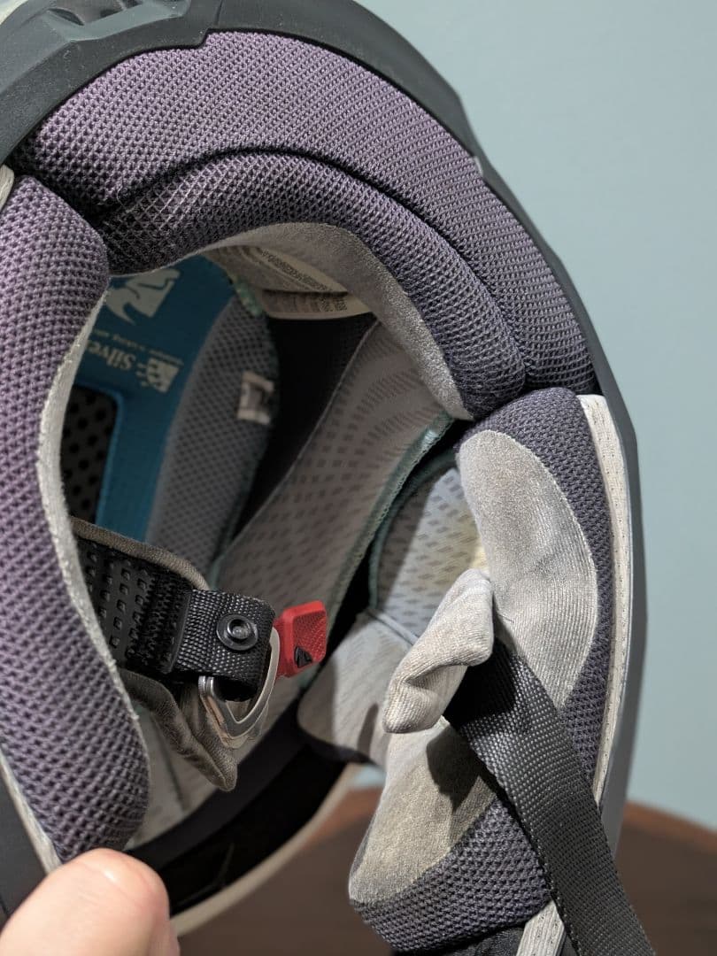 【希少】THOR オフロードヘルメット モンスターエナジー　ゴーグル付き