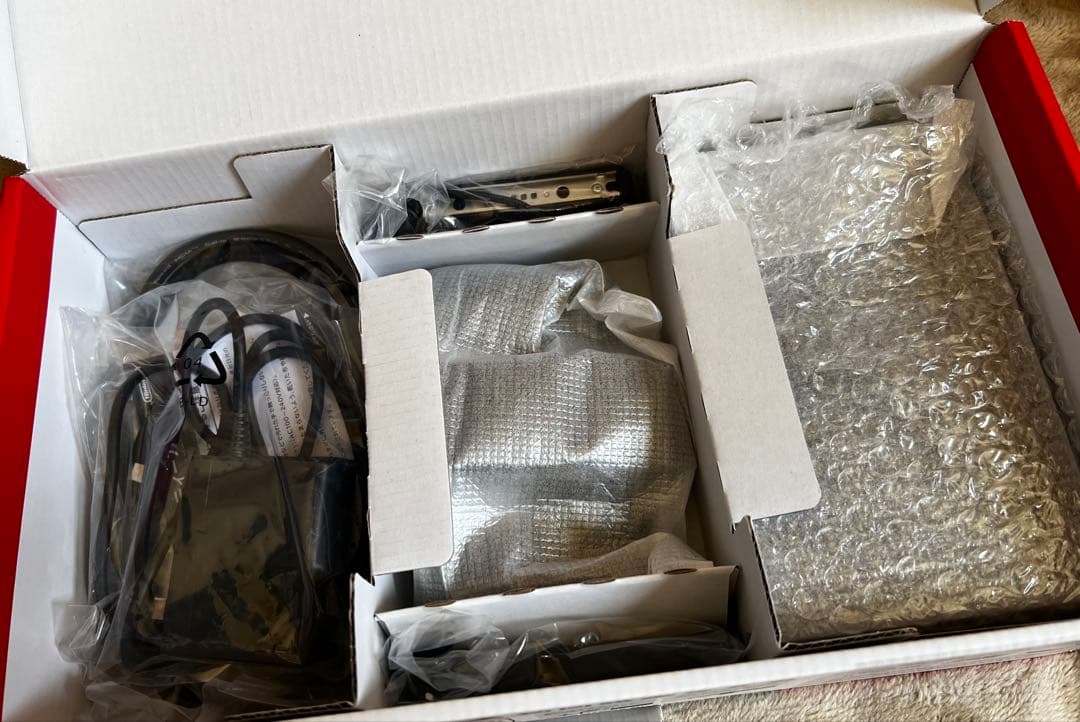 Nintendo Switch 本体 青・黄 Joy-Con付き