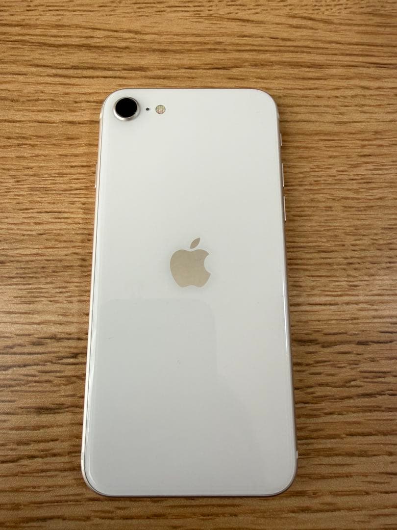 iPhone SE 【第3世代】　64GB SIMフリー　スターライト