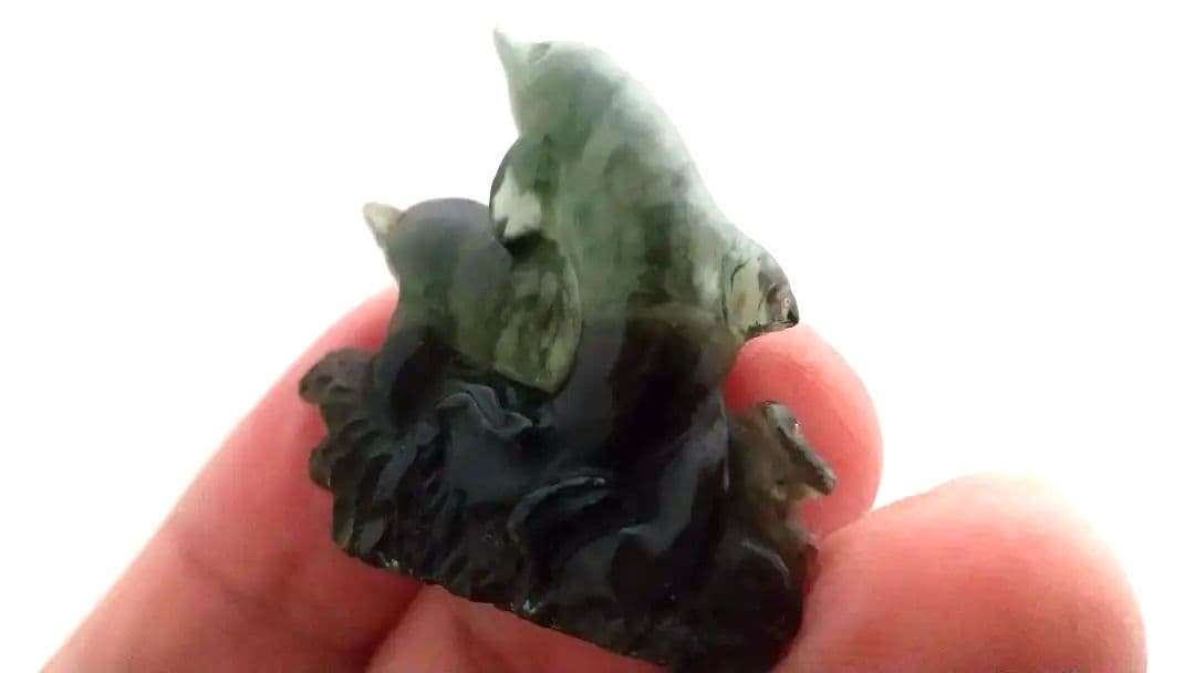 オ―ルド モルダバイト カ―ビング ドルフィン2頭