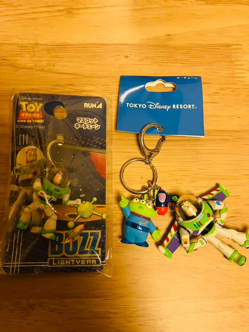 トイストーリーDVD 5枚組 + CD + グッズ10点セット　※丁寧梱包