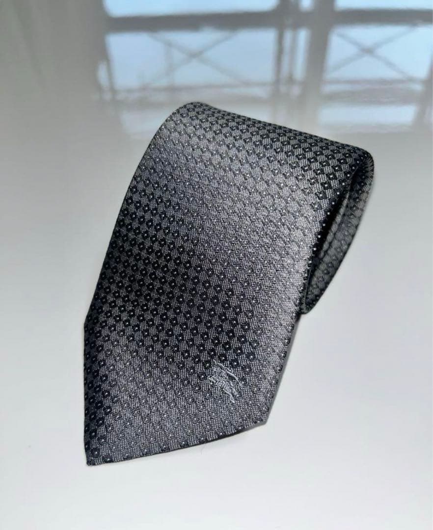★Tomo★【極美品】ネクタイ　バーバリーロンドン