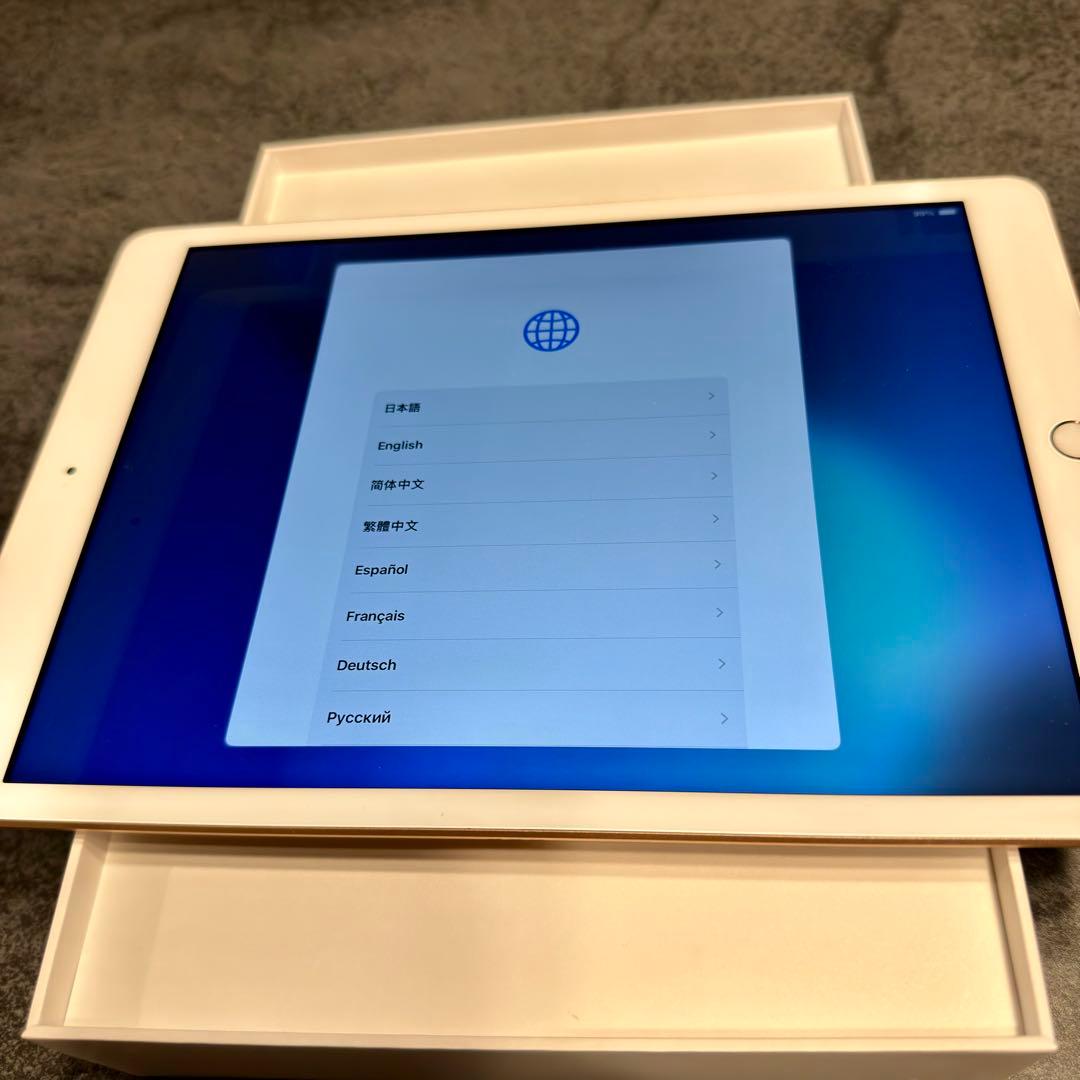 iPad8 超美品 32GB WiFiモデル ゴールド