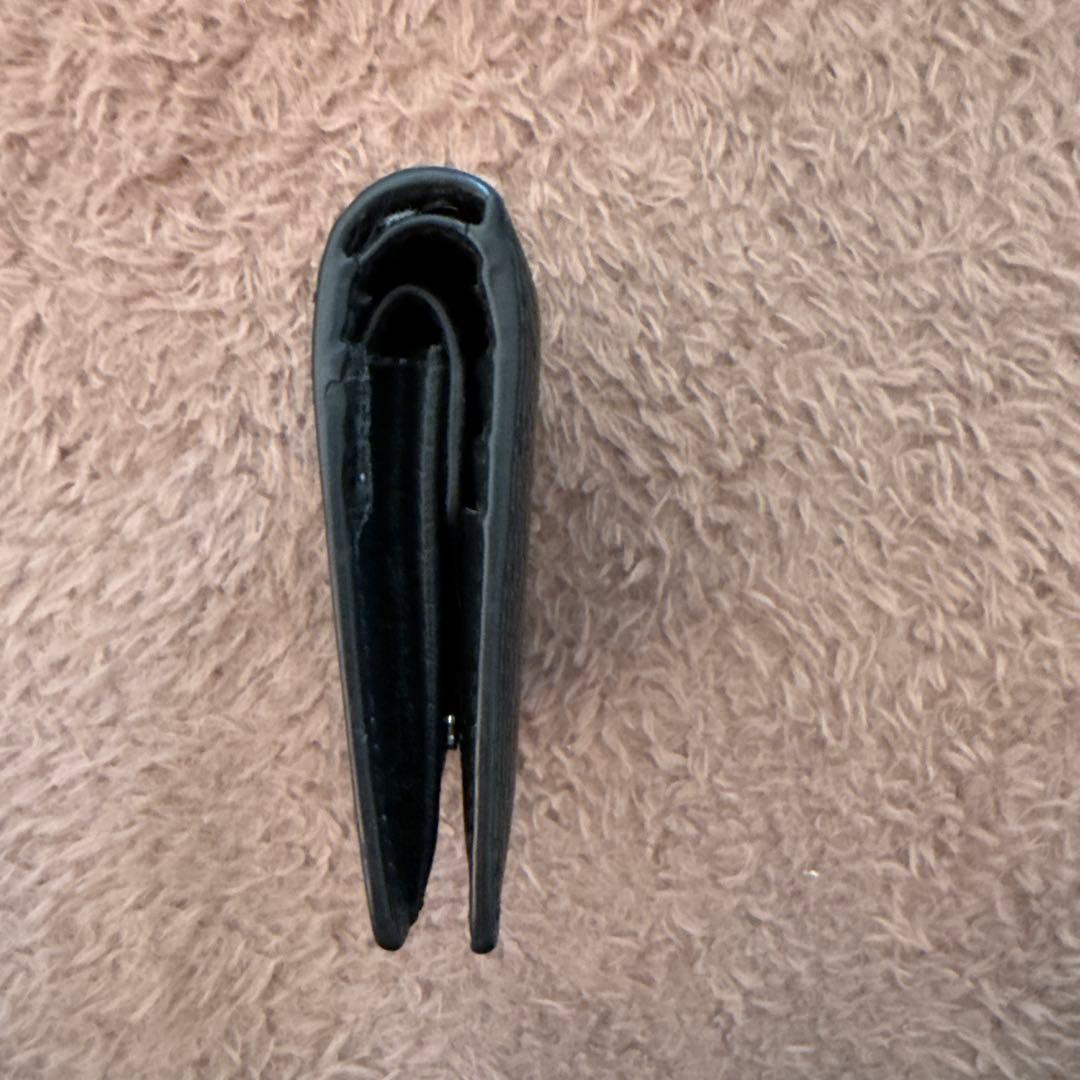 マルジェラ二つ折り財布