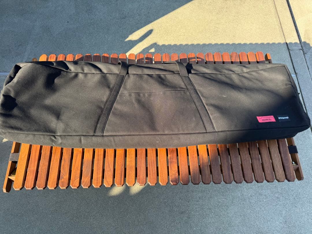 NORAs テーブル ウォールナット　1100 swampケース付き