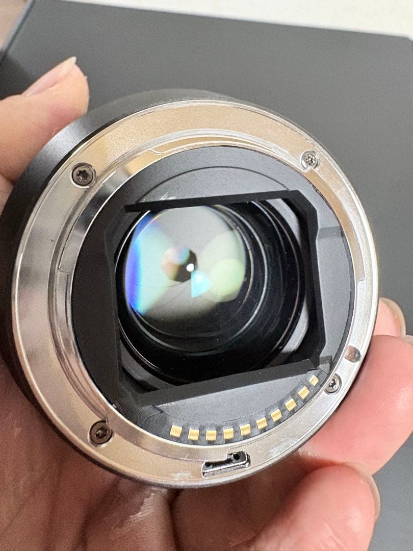 VILTROX AF1.8II EFマウントレンズ　plフィルター付き