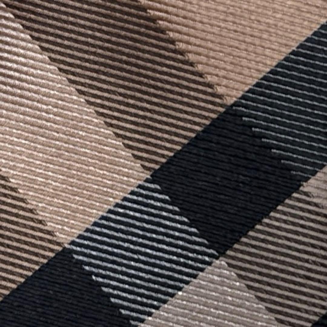 【未使用級】Burberry ネクタイ　高級シルク　ノバチェック　三陽商会