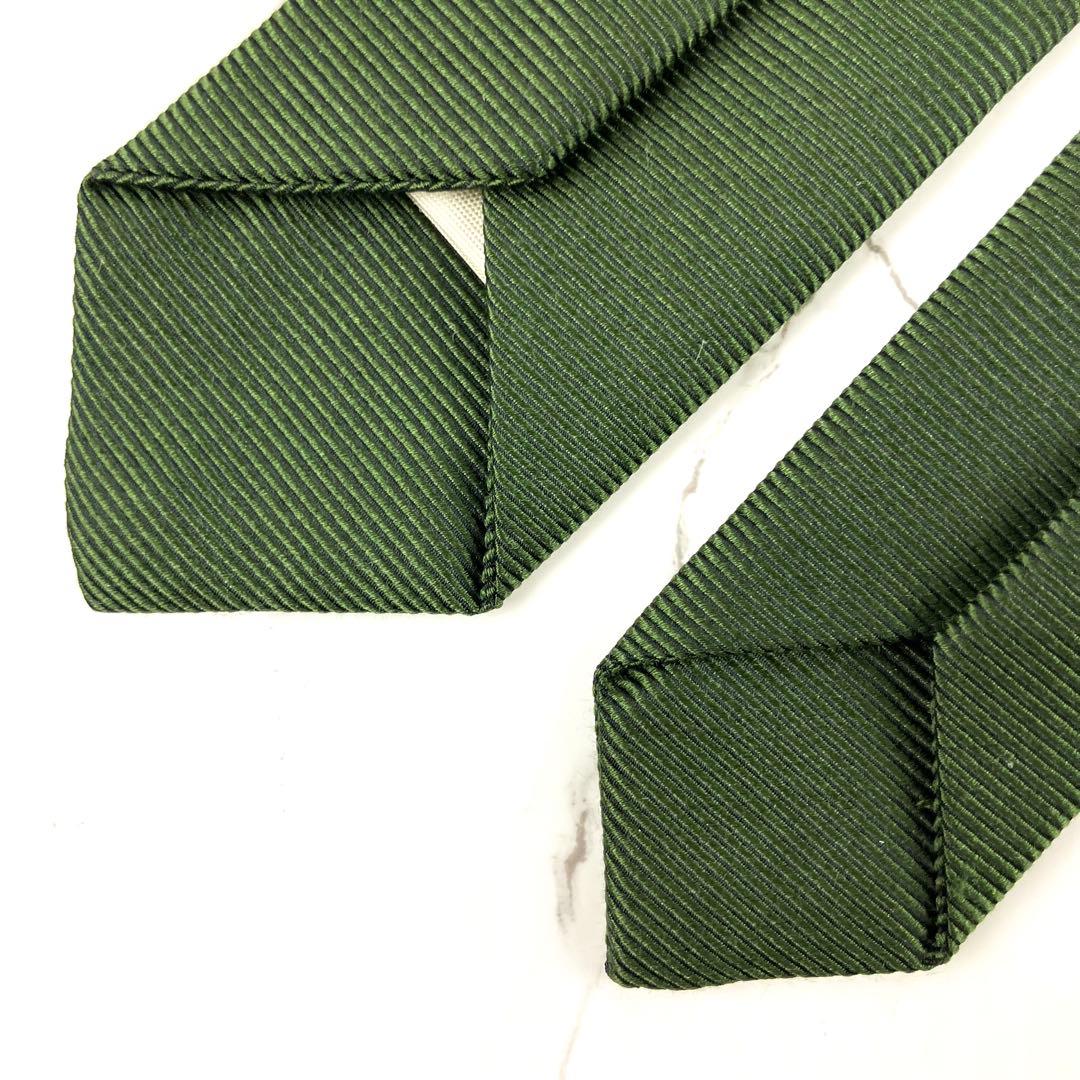 極美品　ボッテガヴェネタ　ネクタイ　ナロータイ　ソリッド　ダークグリーン