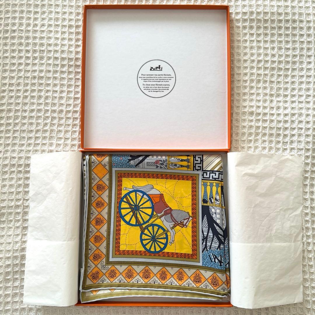 【美品】エルメス HERMES スカーフ カレ90 オブジェ・ドゥ・キュリオジテ