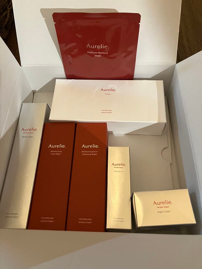 オレリー　プレミアム集中ケア　トライアルセット、パック1枚とコットンつき