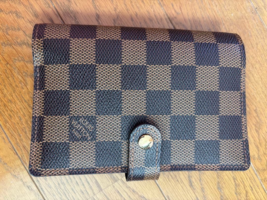 ルイヴィトン・ダミエ柄　手帳カバー