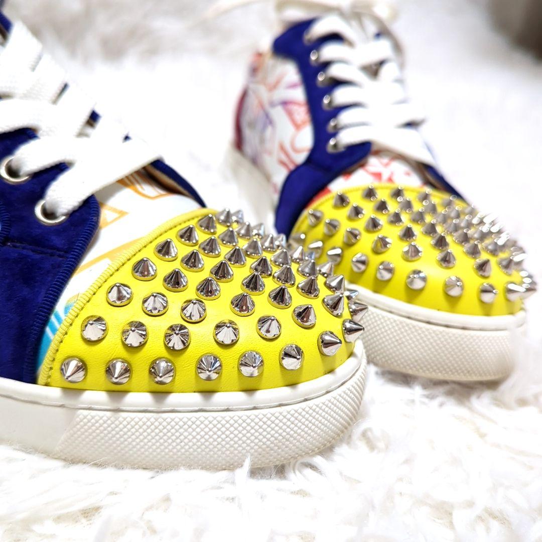美品Christian Louboutin　スタッズ　スエード　スニーカー　38