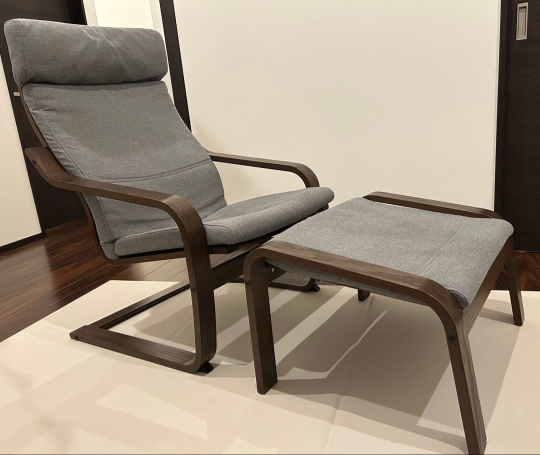IKEA ポエング モダンリクライニングチェア オットマンセット