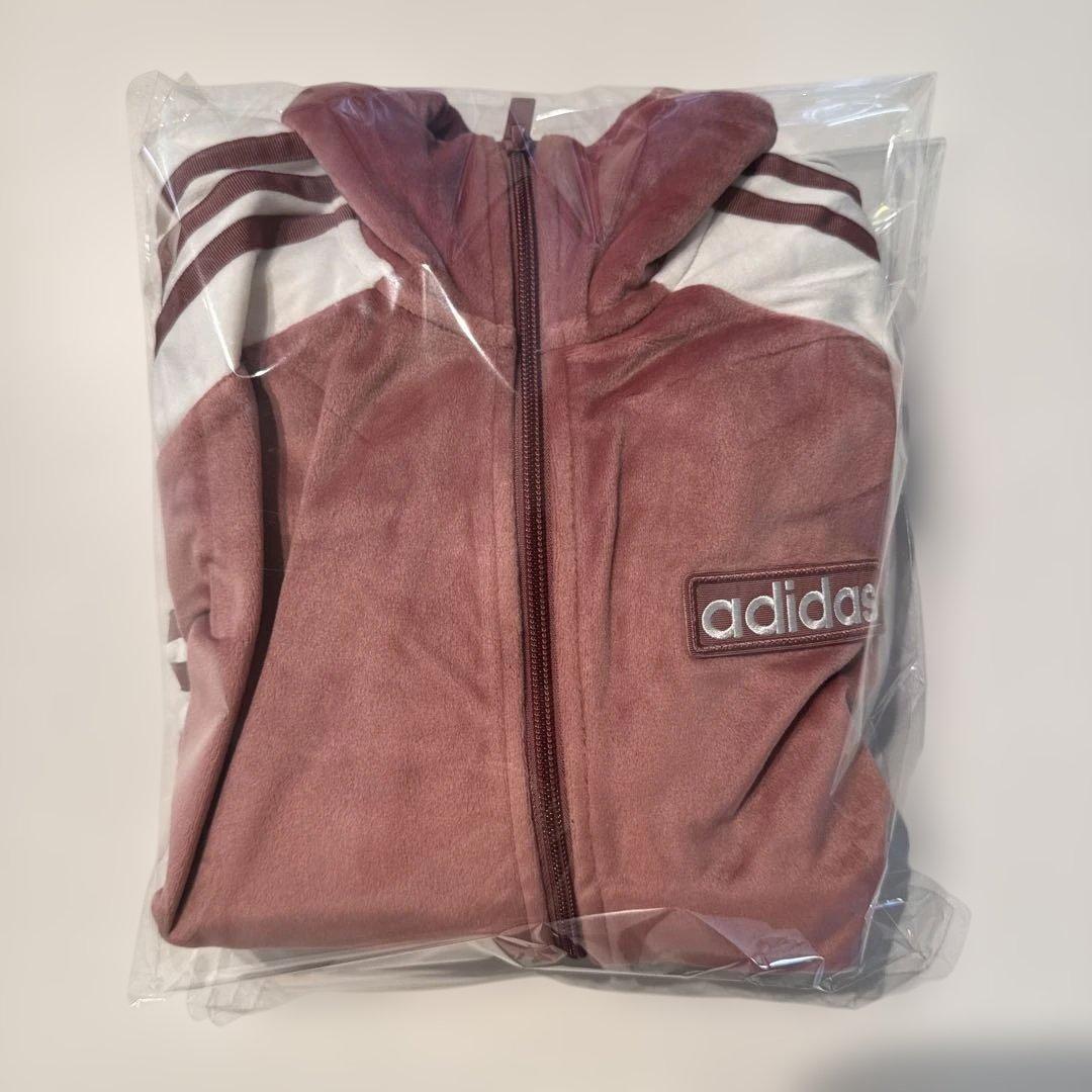 adidas W ADIBREAK VELOUR TT Sサイズ