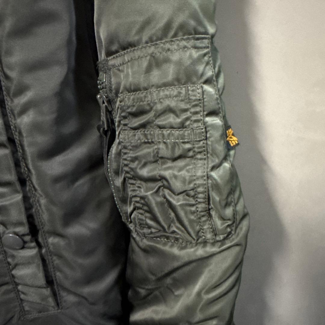 ALPHA INDUSTRIES アルファ N-3B ミリタリー