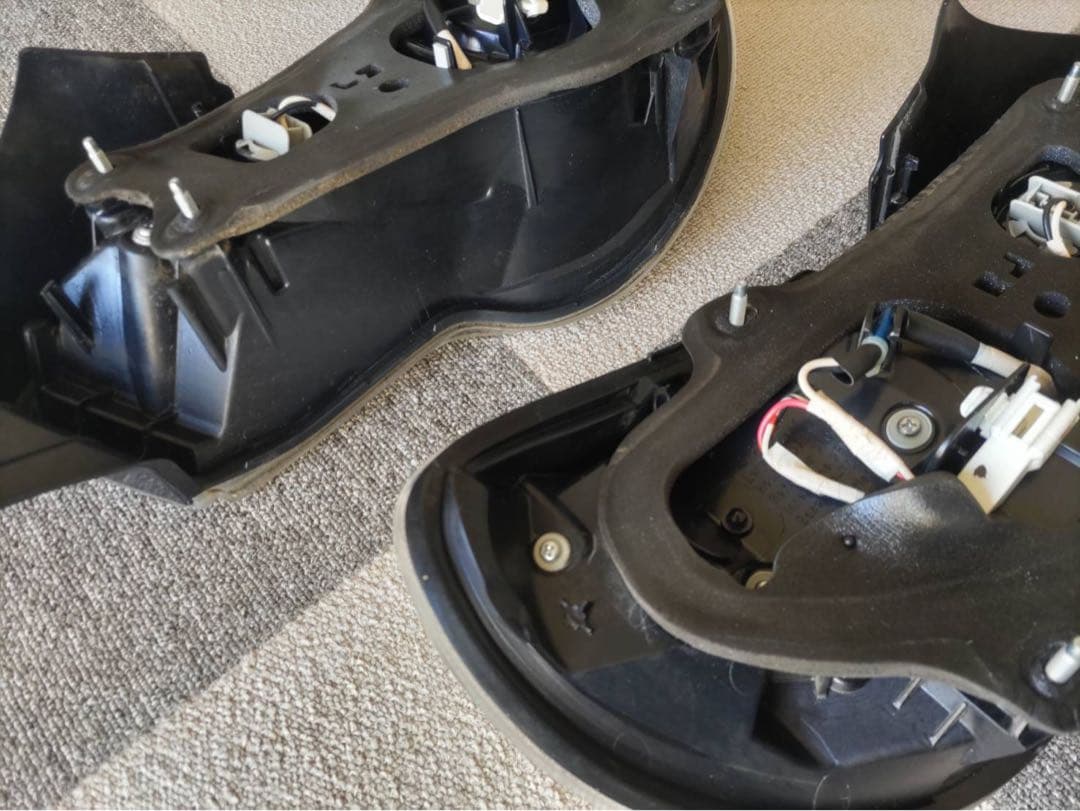 トヨタ86 前期型　純正テール　左右セット