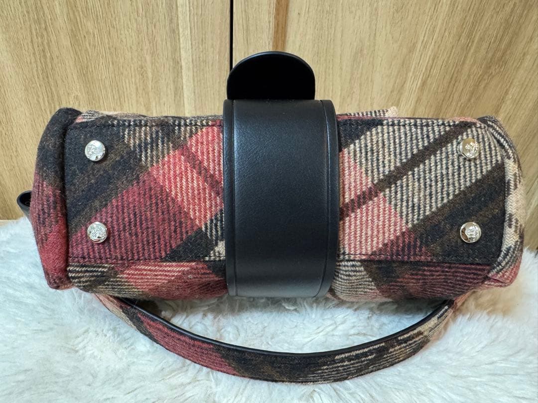 Vivienne Westwood ベイゼル　TREASURE ショルダーバッグ