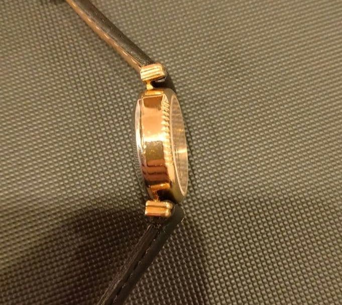 【OMEGA】 デ・ヴィル クォーツ腕時計　オーバーホール済