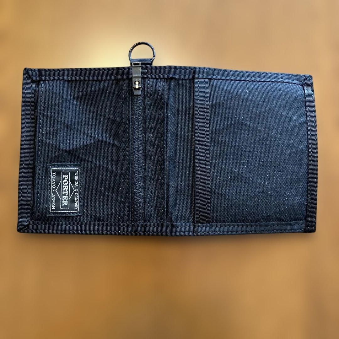 ポーター（吉田カバン） “HYBRID” 二つ折り財布