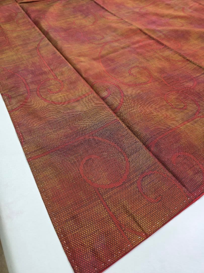 【七代目 都喜ヱ門】【手絣】未使用品 藤絹織物 大島紬 一元式 証紙 躾付き