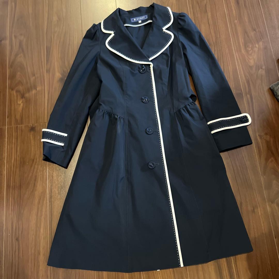 ネイビー トレンチコート 白いパイピング