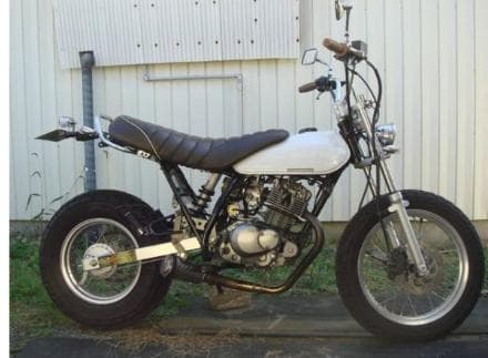 バンバン２００　ヒップアップアダプター　ケツ上げ　サススワップ　　送料無料