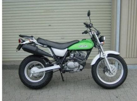 バンバン２００　ヒップアップアダプター　ケツ上げ　サススワップ　　送料無料