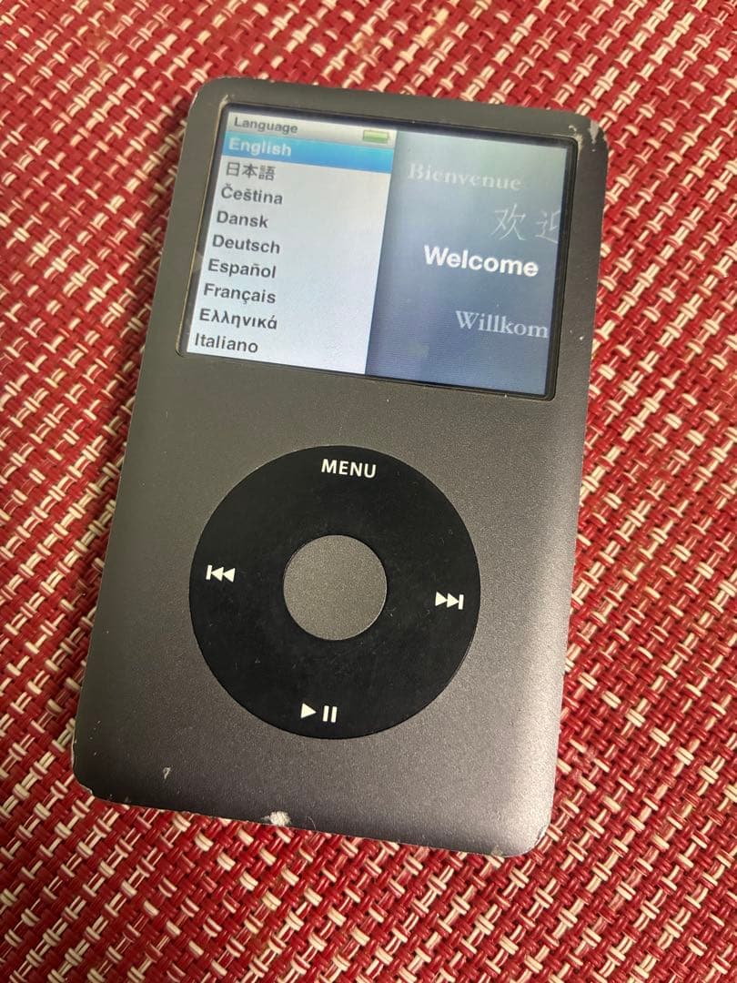 iPod classic 第6世代（160GB）　ケーブル付き