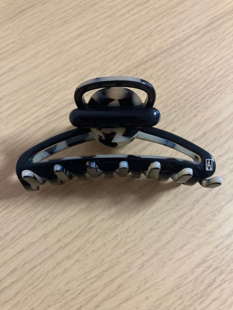 ☆週末限定価格 ALEXANDRE DE PARIS ヘアクリップ