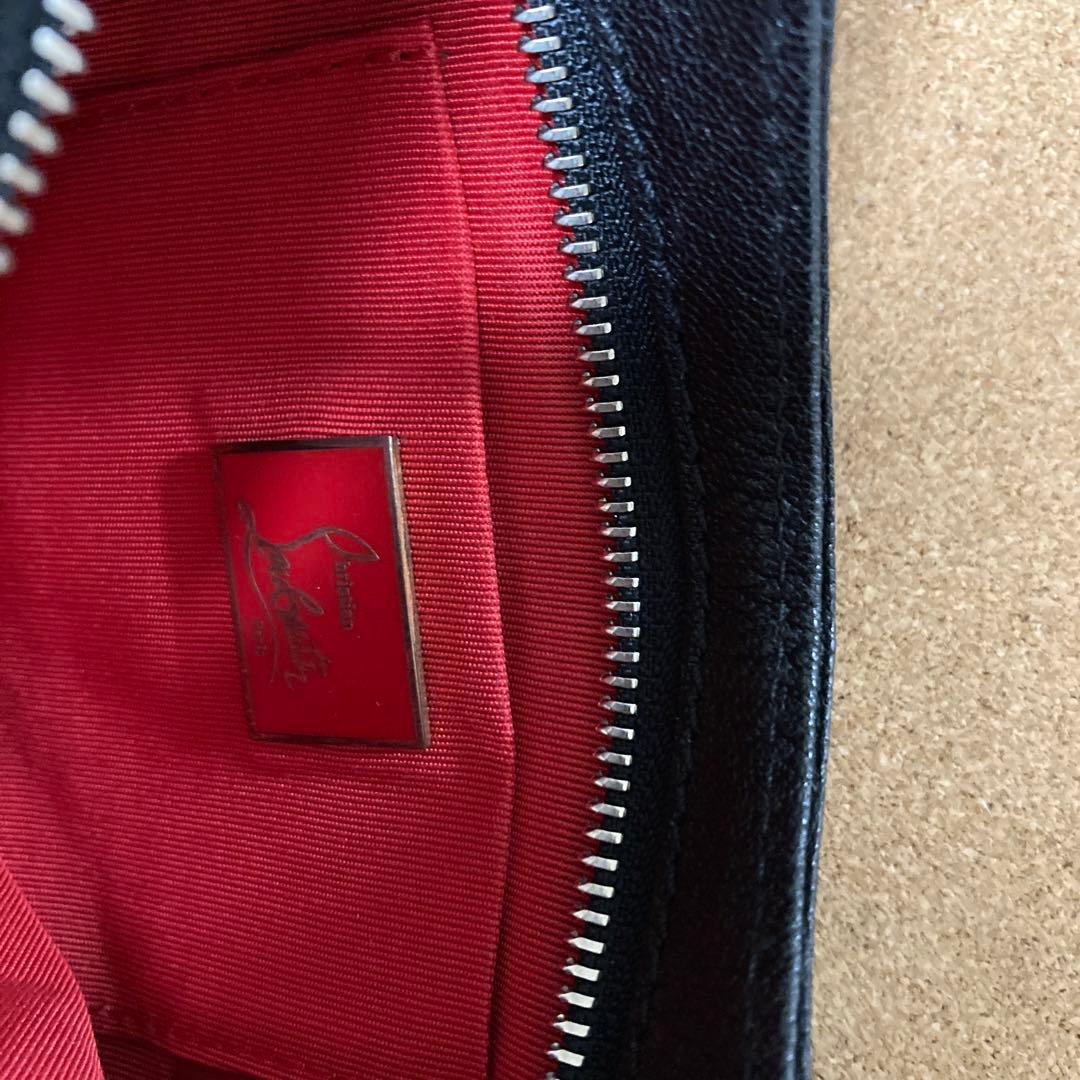 クリスチャンルブタン クラッチバッグ　ポーチ