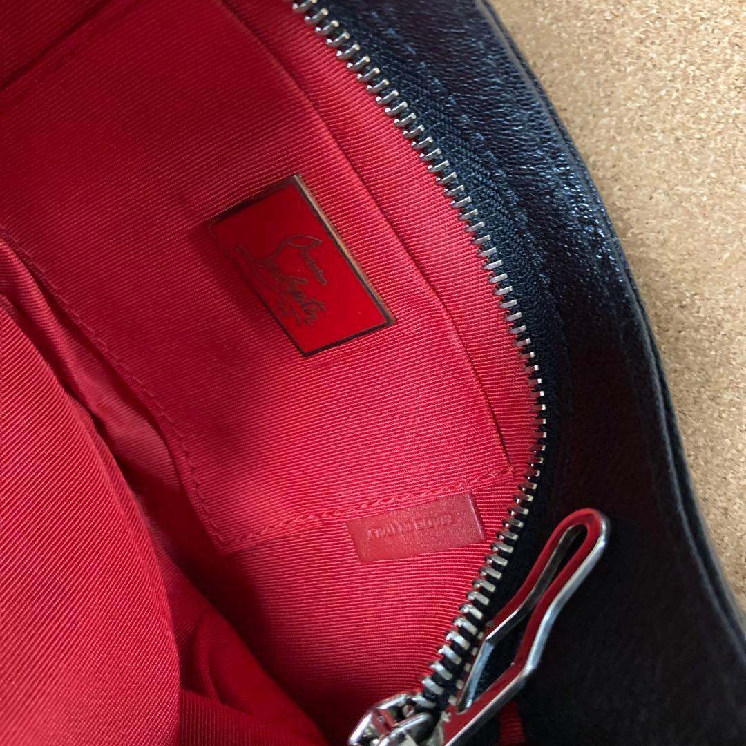 クリスチャンルブタン クラッチバッグ　ポーチ