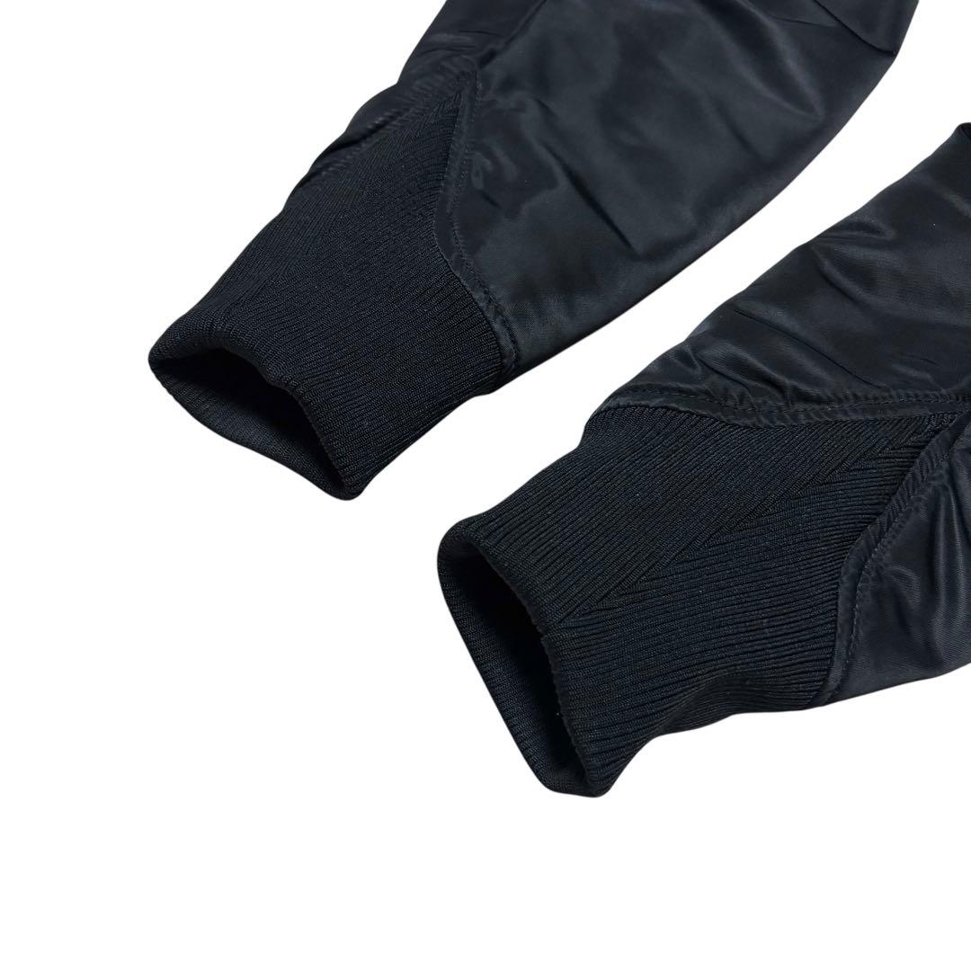 美品 UNIQLO +J ハイブリッドダウン オーバーサイズMA-1 S 黒