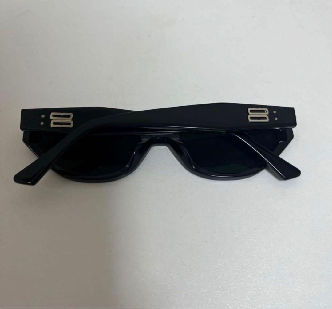 GENTLE MONSTER ブラック サングラス ROCOCO