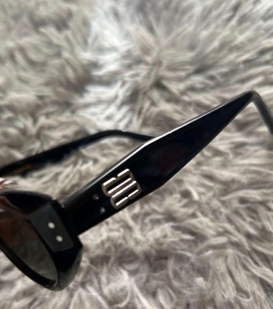 GENTLE MONSTER ブラック サングラス ROCOCO