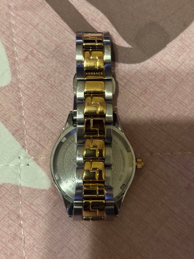 値下げ　VERSACE アナログ腕時計 シルバー/ゴールド