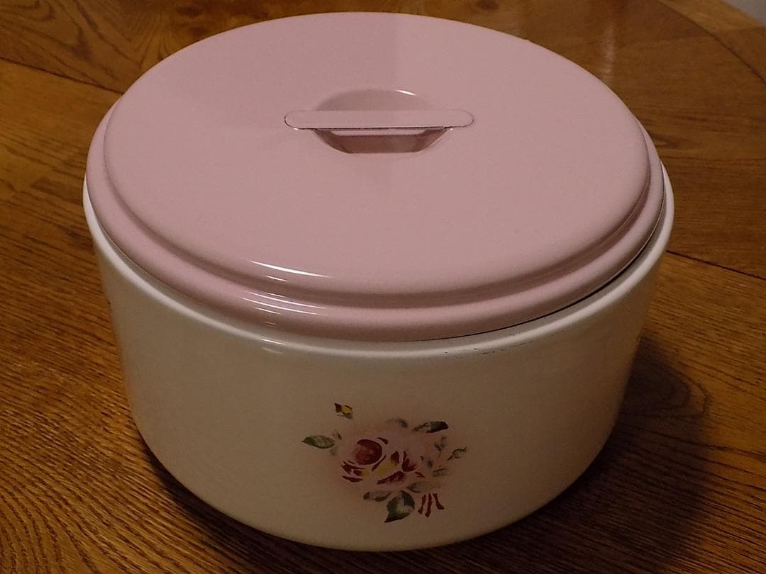 imane イマン　プリンセスローズ　ホーロー　丸缶大